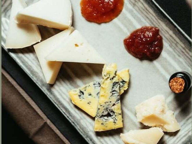 luxury-wine-tasting-in-modena-city-center