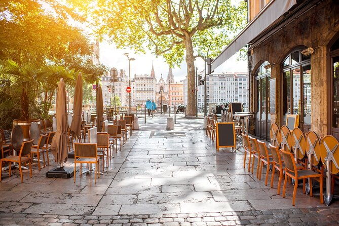 lyon-old-town-tour-with-vaporetto-river-cruise-tickets