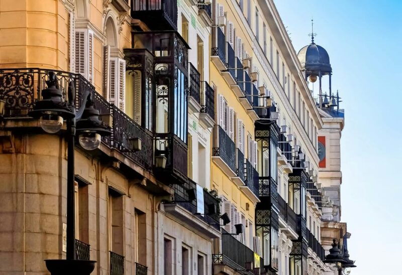 madrid-retro-tour-90-min-heart-of-the-city-and-also-modern-madrid