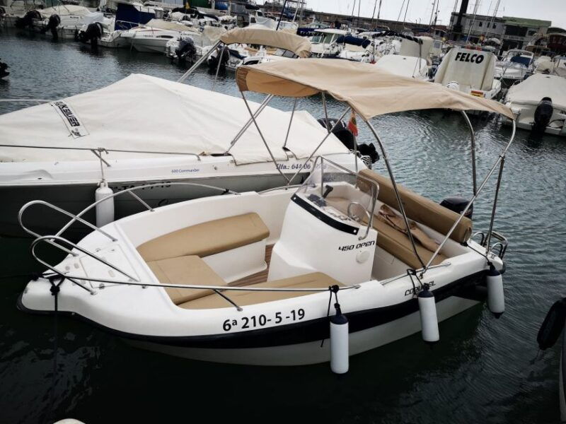malaga-5-seater-speedboat-boat-rental-without-a-license