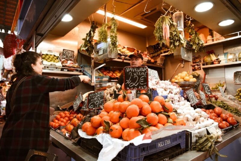 malaga-foodie-tour-of-atarazanas-market