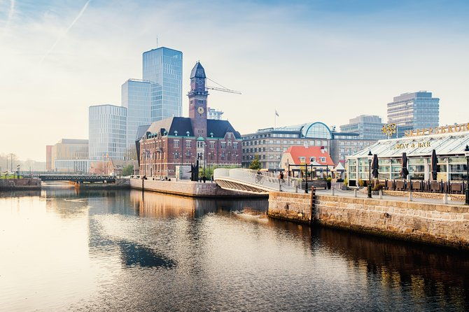malmo-in-30-minutes-luxury-e-car-audi-mercedes