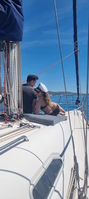 marbella-dolphin-watching-sailboat-trip-with-drinks-snacks