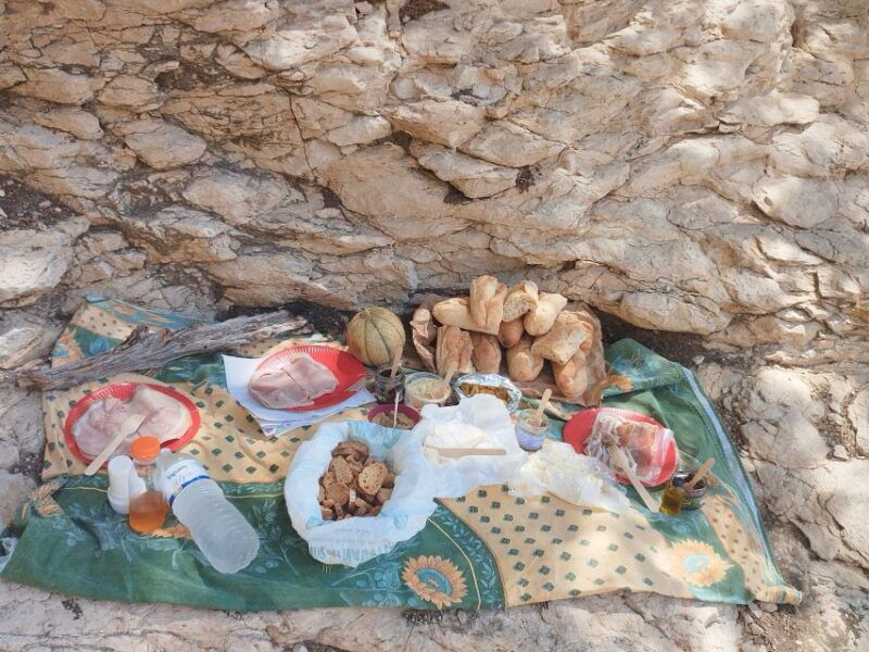 marseille-guided-hiking-calanques-national-park-from-luminy