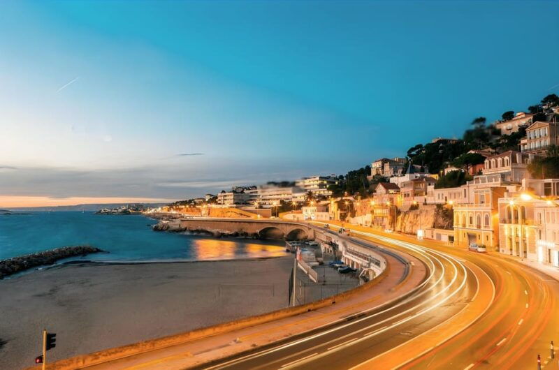 marseille-old-port-to-cite-radieuse-rooftop-tuk-tuk-tour