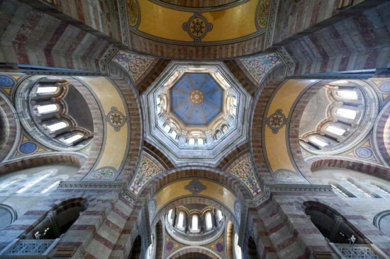 marseille-private-architecture-tour-with-a-local-expert
