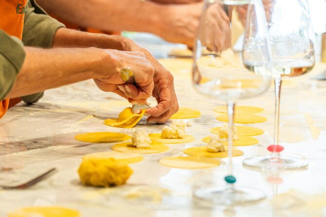 master-italian-cuisine-pasta-ravioli-and-tiramisu-cooking-class