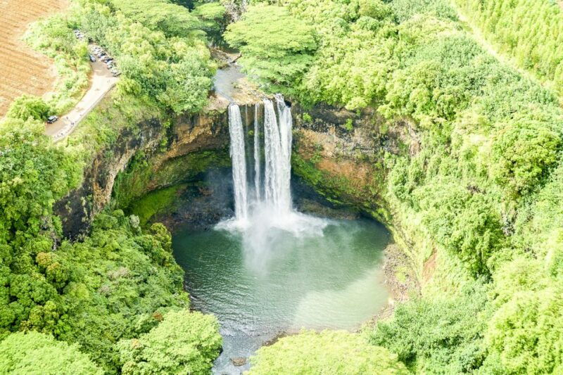 maui-road-to-hana-helicopter-waterfall-tour-with-landing