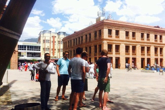medellin-parks-and-squares-full-day-tour-including-boteros-plaza