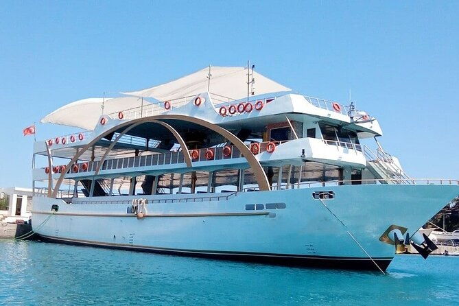 mega-star-yacht-tour-with-lunch-foam-party-transfer-from-belek