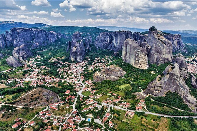 meteora-morning-sightseeing-tour-with-hotel-pick-up