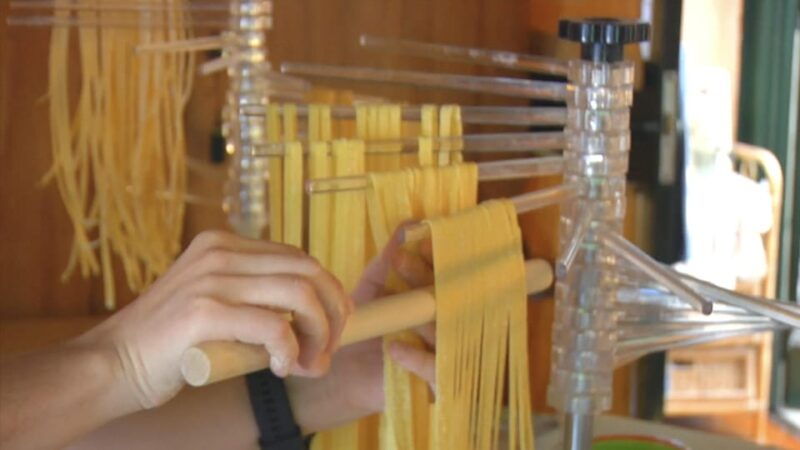 milan-fresh-pasta-and-tiramisu-class-in-a-historical-home
