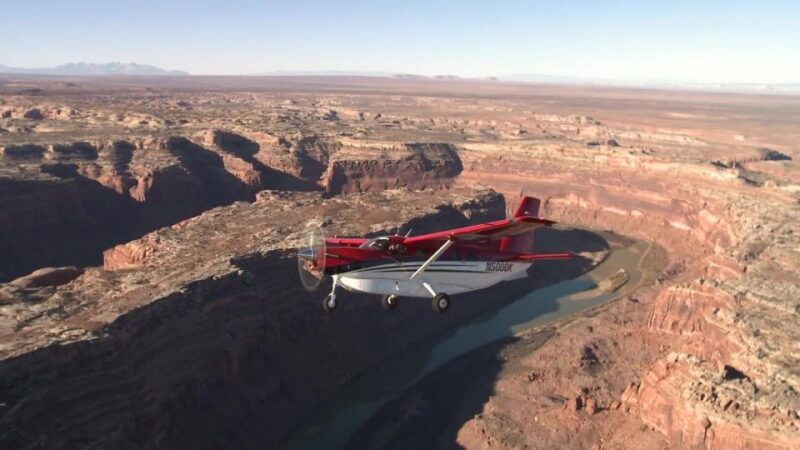 moab-canyons-and-geology-airplane-trip
