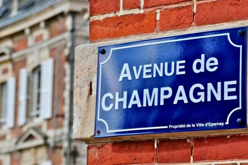 moet-et-chandon-veuve-clicquot-pommery-private-champagne-trip