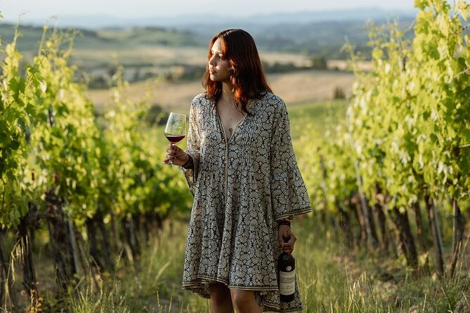 montalcino-exclusive-picnic-in-the-vineyard-with-wine-basket