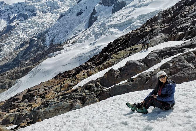 mountaineering-ascent-to-nevado-mateo