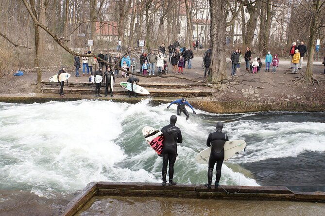 munich-surf-experience-in-munich-eisbach-river-wave-germany