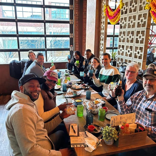 nashville-the-gulch-walking-tasting-food-tour