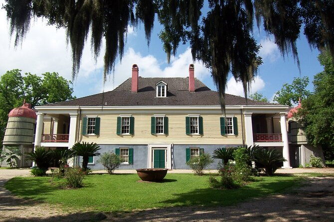 nawlins-luxury-destrehan-plantation-tour-with-transportation