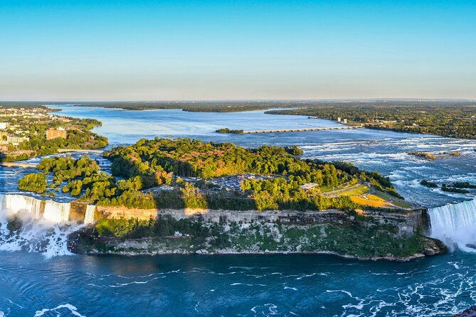 niagara-falls-self-guided-driving-audio-tour-from-toronto