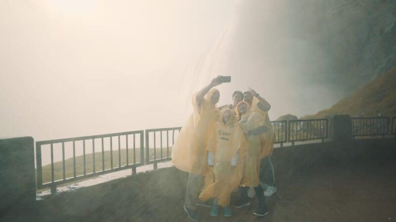 niagara-falls-us-canada-full-day-tour-lunch