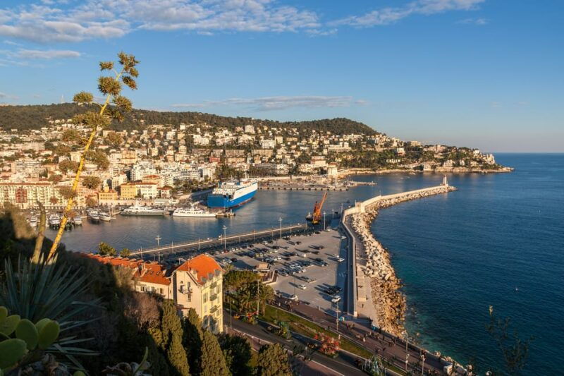 nice-old-town-treasures-and-castle-hill-walking-tour