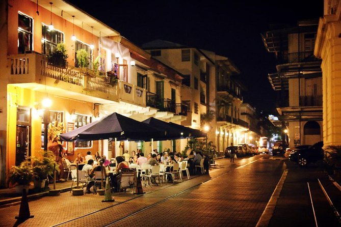 night-tour-in-panama-city