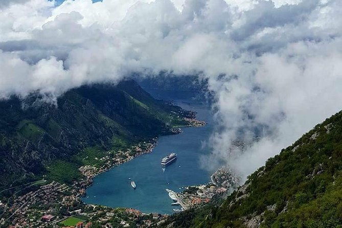 njegusi-smokehouse-farm-to-fork-experience-kotor-walking-tour