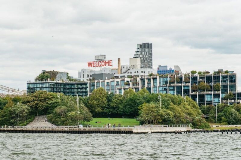 nyc-around-manhattan-official-nyc-architecture-cruise