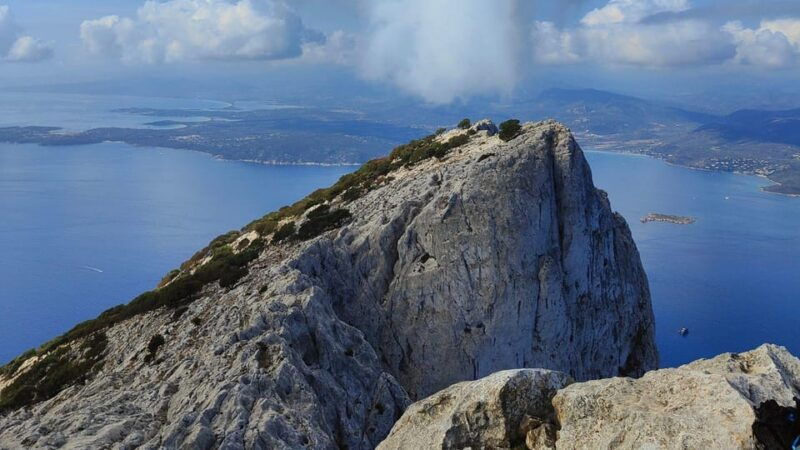 olbia-trekking-with-climbing-to-tavolara