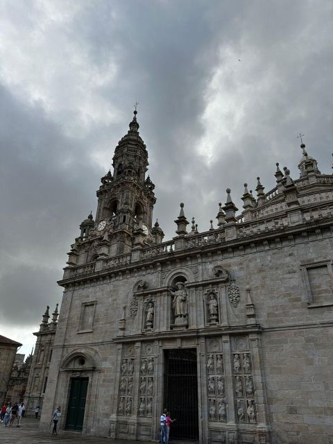 old-town-walking-tour-in-a-small-group