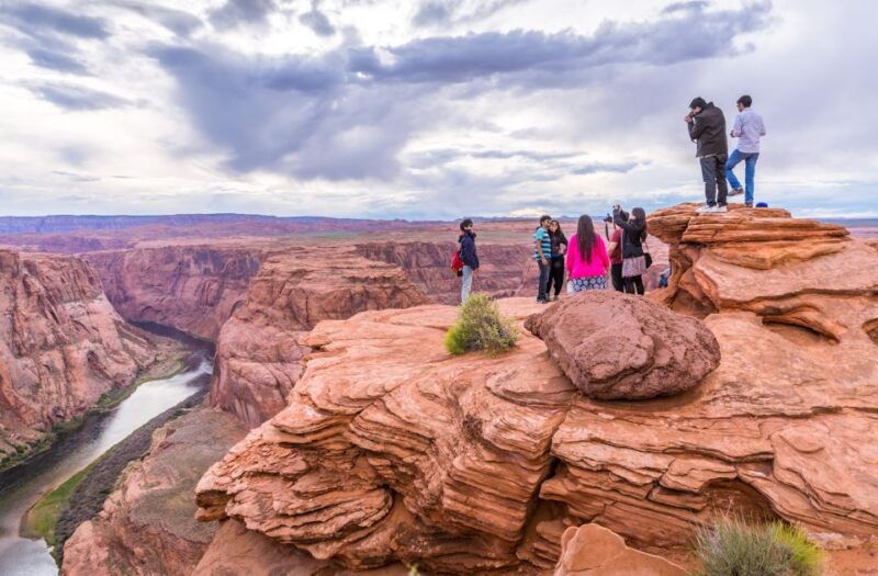 page-antelope-canyon-and-lake-powell-kayak-tour-w-shuttle