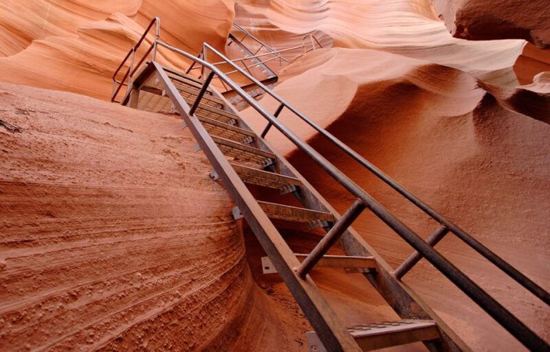 page-lower-antelope-canyon-ticket-and-guided-hiking-tour