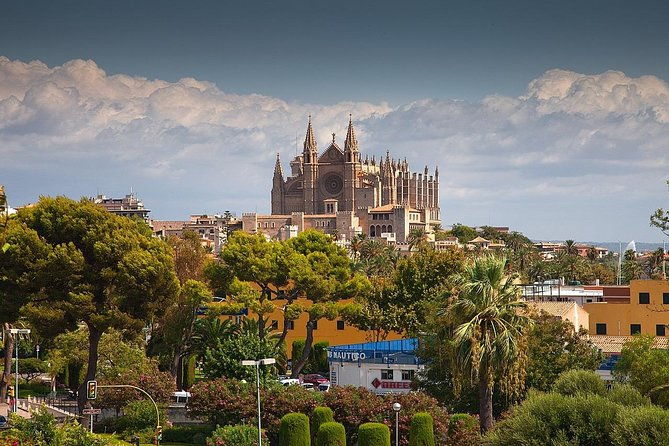 palma-de-mallorca-private-walking-tour-with-tour-guide