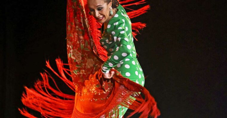 palma-flamenco-show-at-tablao-flamenco-alma-with-drink