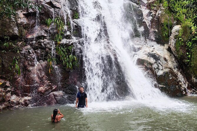 palomino-natural-pool-hiking-activity