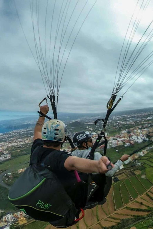 paragliding-in-puerto-de-la-cruz