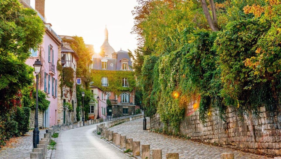 paris-small-group-montmartre-tour-sacre-coeur