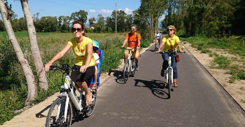 pisa-cycling-to-the-sea-on-a-self-guided-tour