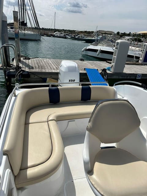 polignano-a-mare-private-coastal-cruise-with-prosecco