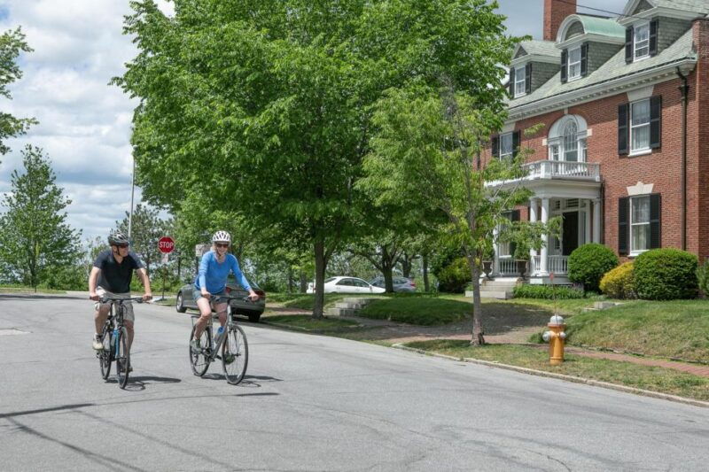 portland-maine-guided-bike-tour-around-the-peninsula