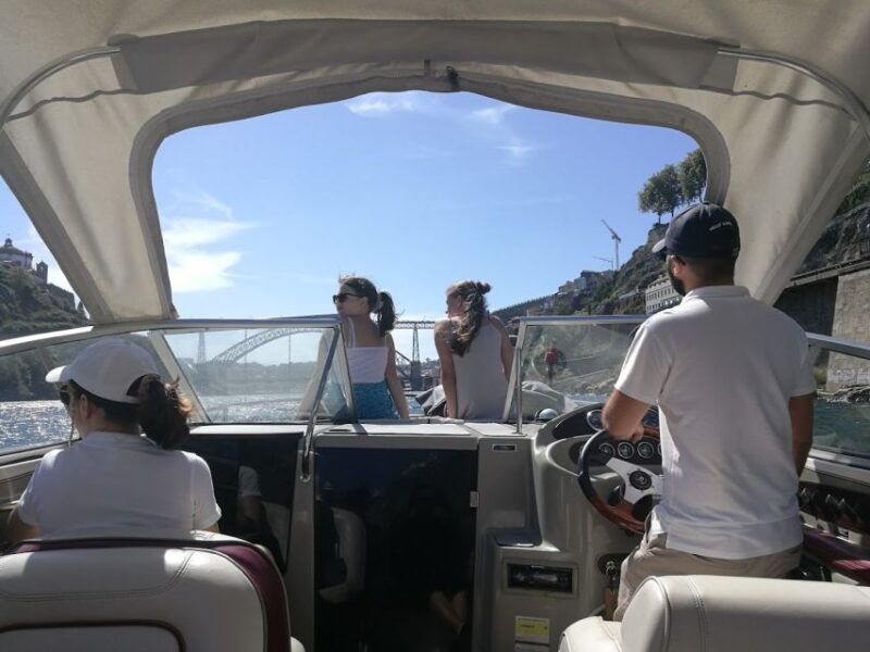 portoprivate-boat-tour-6-bridges-1h30-group-price-up-to-6px