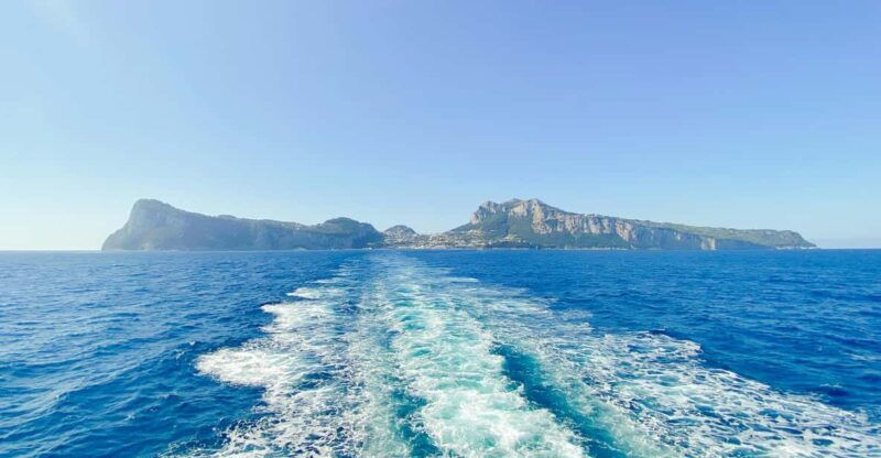 positano-capri-and-blue-grotto-shared-boat-tour-with-drinks