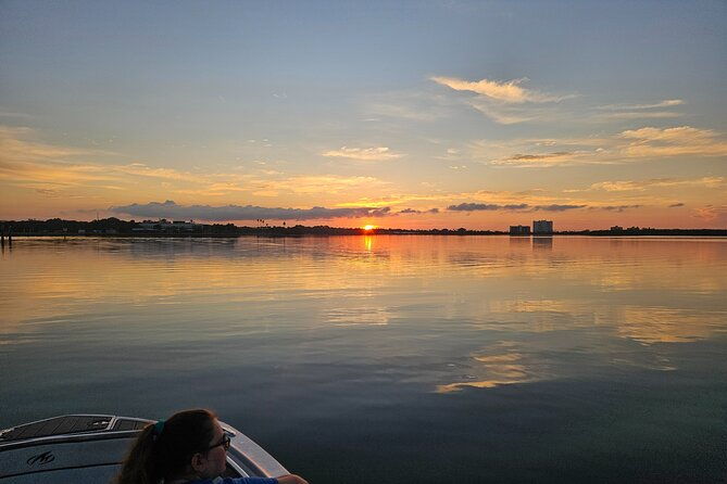 private-boat-tour-for-sunset-cruise-and-sunset-bridge-tour