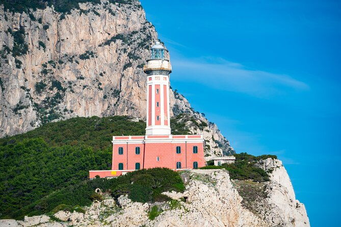 private-boat-tour-of-capri-from-sorrento-on-sorrentine-gozzo