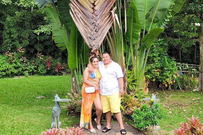 private-byodo-in-temple-with-discounted-waimea-botanical-garden