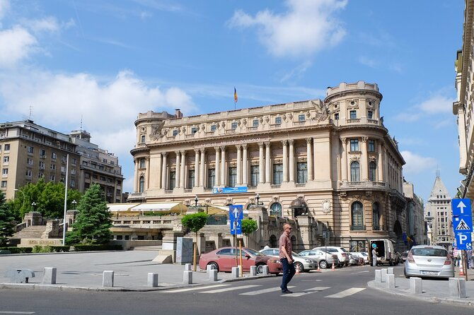 private-car-and-walking-tour-in-city-center-bucharest
