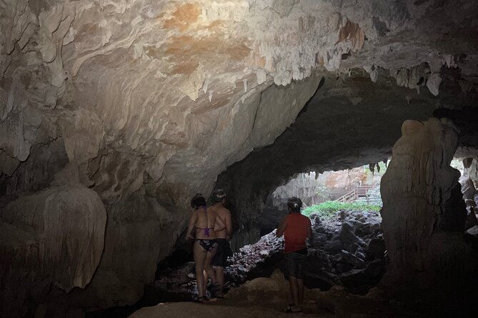 private-cave-tubing-rain-forest-zipline-tour-from-belize-city