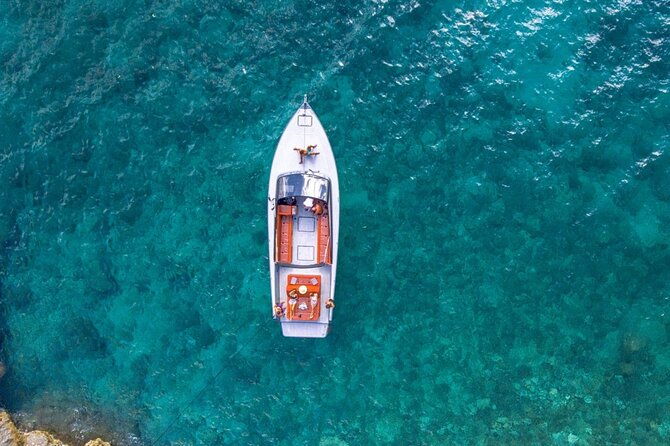 private-cruising-with-axiom-yacht-from-hvar