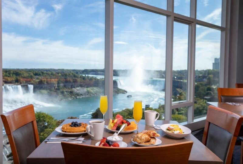 private-custom-niagara-falls-tour-for-groups-of-all-sizes